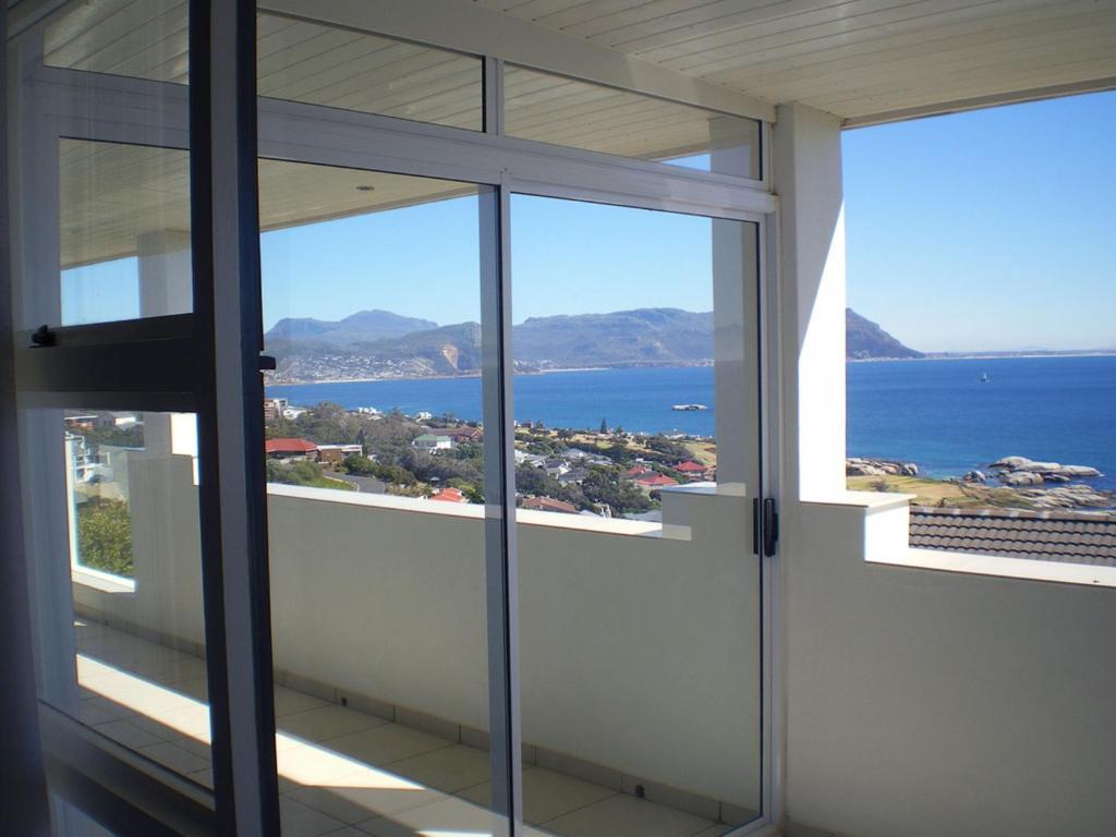 Penguinden - Load-Shedding Free Hotel Simonʼs Town Quarto foto